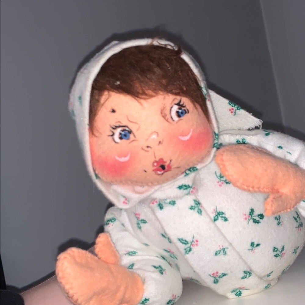 Annalee Doll